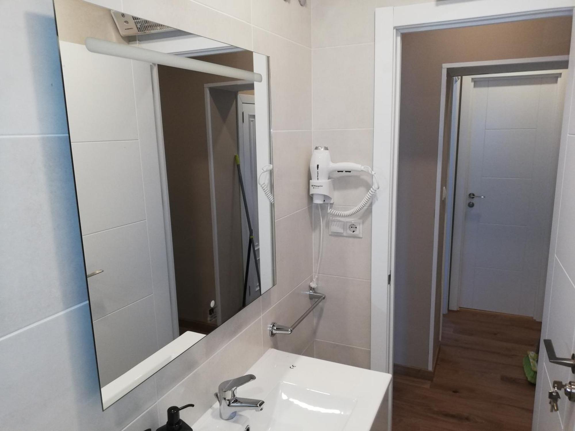 Residencia Compostela 2 Bed & Breakfast Santiago de Compostela Ngoại thất bức ảnh