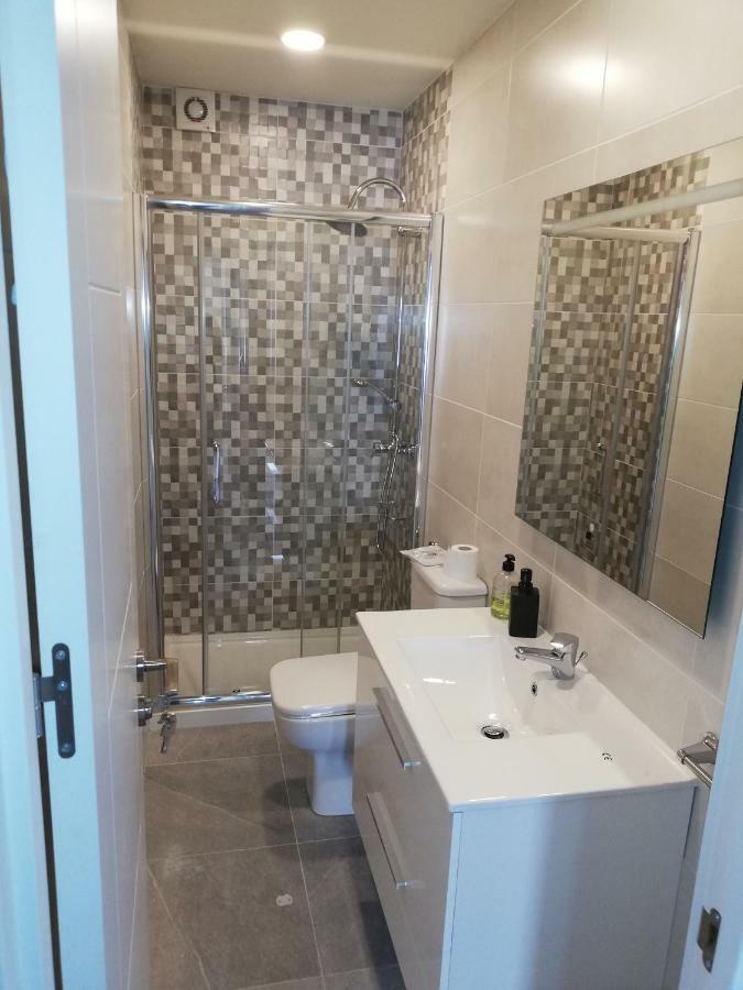 Residencia Compostela 2 Bed & Breakfast Santiago de Compostela Ngoại thất bức ảnh
