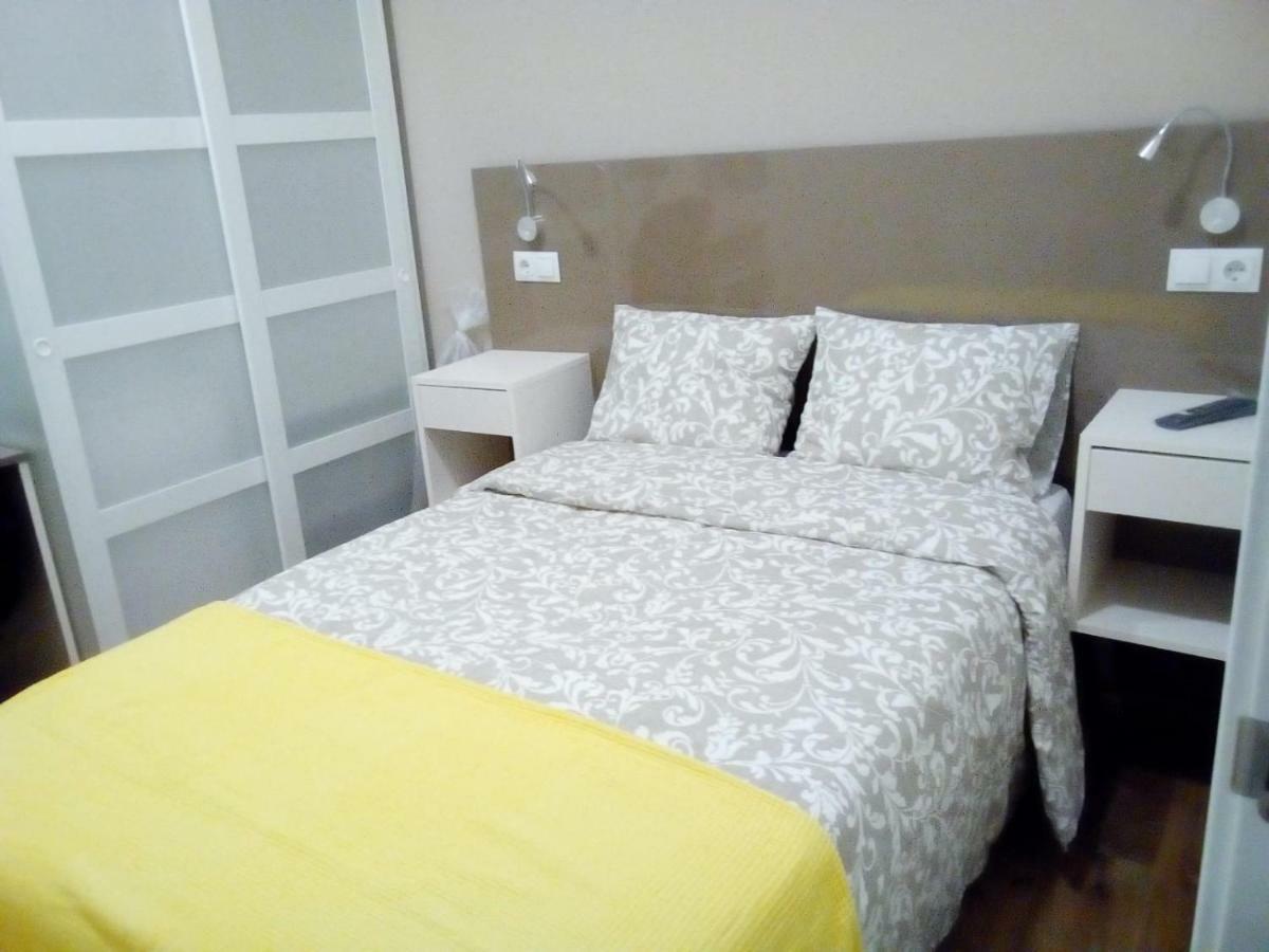 Residencia Compostela 2 Bed & Breakfast Santiago de Compostela Ngoại thất bức ảnh