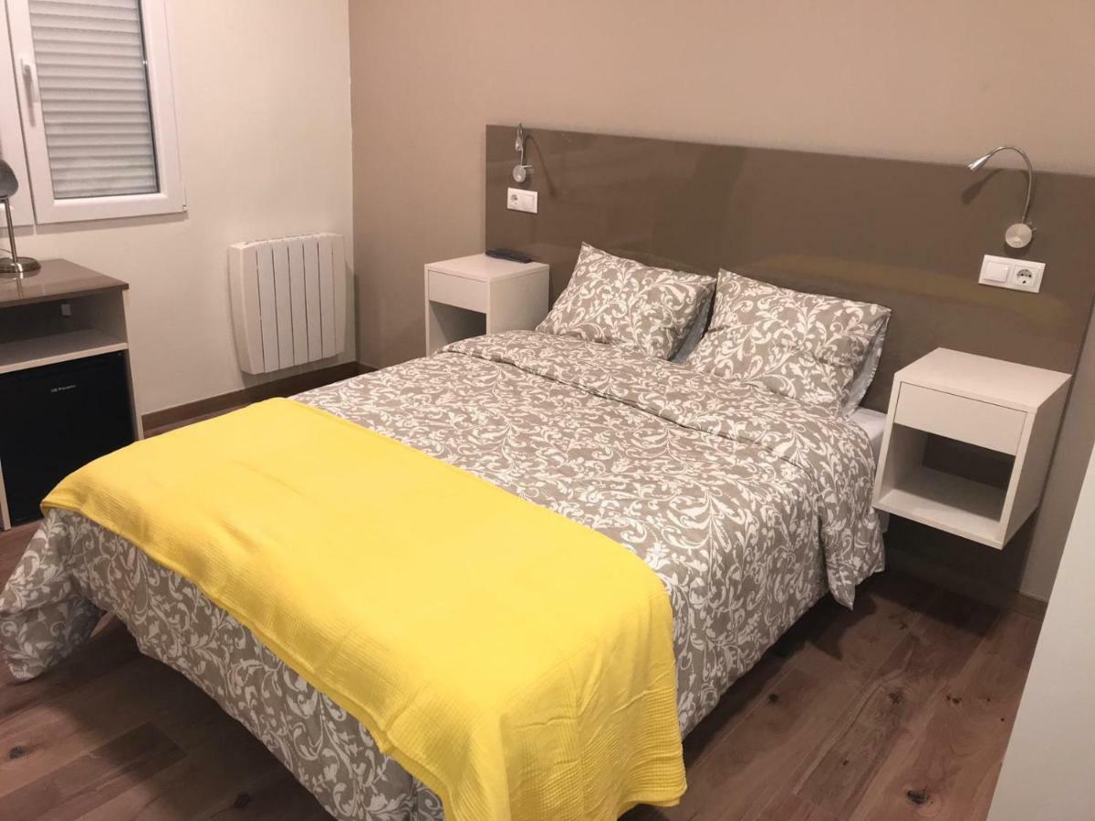 Residencia Compostela 2 Bed & Breakfast Santiago de Compostela Ngoại thất bức ảnh